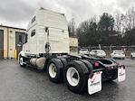 Used 2021 Volvo VNL Volvo D13 Semi Truck for sale #371151 - photo 5