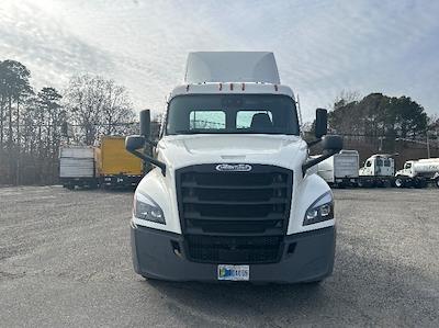 Used 2021 Freightliner Cascadia Detroit DD13 Semi Truck for sale #371665 - photo 2