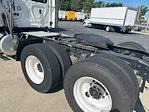 Used 2021 Freightliner Cascadia Detroit DD13 Semi Truck for sale #371669 - photo 17