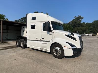 Used 2021 Volvo VNL Volvo D13 Semi Truck for sale #372076 - photo 1