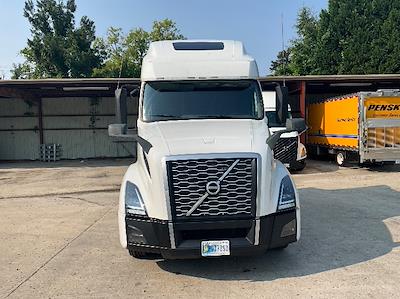 Used 2021 Volvo VNL Volvo D13 Semi Truck for sale #372076 - photo 2