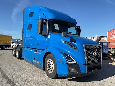 Used 2021 Volvo VNL Volvo D13 TC Semi Truck for sale #372897 - photo 1