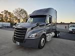 Used 2021 Freightliner Cascadia Detroit DD15AT Semi Truck with Sleeper Cab for sale #373148 - photo 3
