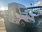 Used 2020 Freightliner Cascadia Detroit DD15AT Semi Truck with Sleeper Cab for sale #373231 - photo 3