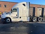 Used 2020 Freightliner Cascadia Detroit DD15AT Semi Truck with Sleeper Cab for sale #373231 - photo 4