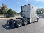 Used 2020 Freightliner Cascadia Detroit DD15AT Semi Truck with Sleeper Cab for sale #373328 - photo 7