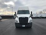 Used 2020 Freightliner Cascadia Detroit DD15AT Semi Truck with Sleeper Cab for sale #373359 - photo 2
