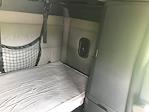 Used 2020 Freightliner Cascadia Detroit DD15AT Semi Truck with Sleeper Cab for sale #373363 - photo 18