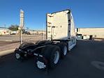 Used 2020 Freightliner Cascadia Detroit DD15AT Semi Truck with Sleeper Cab for sale #373366 - photo 23