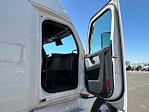 Used 2020 Freightliner Cascadia Detroit DD15AT Semi Truck with Sleeper Cab for sale #373381 - photo 11