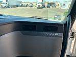 Used 2020 Freightliner Cascadia Detroit DD15AT Semi Truck with Sleeper Cab for sale #373381 - photo 12