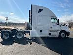 Used 2020 Freightliner Cascadia Detroit DD15AT Semi Truck with Sleeper Cab for sale #373394 - photo 1