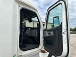 Used 2020 Freightliner Cascadia Detroit DD15AT Semi Truck with Sleeper Cab for sale #373399 - photo 13