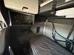Used 2020 Freightliner Cascadia Detroit DD15AT Semi Truck with Sleeper Cab for sale #373426 - photo 19