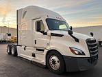 Used 2020 Freightliner Cascadia Detroit DD15AT Semi Truck with Sleeper Cab for sale #373440 - photo 1