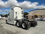Used 2020 Freightliner Cascadia Detroit DD15AT Semi Truck with Sleeper Cab for sale #373474 - photo 5
