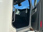 Used 2020 Freightliner Cascadia Detroit DD15AT Semi Truck with Sleeper Cab for sale #373479 - photo 13