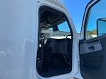 Used 2020 Freightliner Cascadia Detroit DD15AT Semi Truck with Sleeper Cab for sale #373508 - photo 13