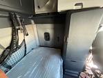 Used 2020 Freightliner Cascadia Detroit DD15AT Semi Truck with Sleeper Cab for sale #373508 - photo 18