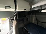 Used 2020 Freightliner Cascadia Detroit DD15AT Semi Truck with Sleeper Cab for sale #373509 - photo 19