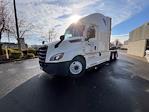 Used 2020 Freightliner Cascadia Detroit DD15AT Semi Truck with Sleeper Cab for sale #373509 - photo 3
