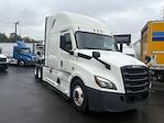 Used 2020 Freightliner Cascadia Detroit DD15AT Semi Truck with Sleeper Cab for sale #373512 - photo 1