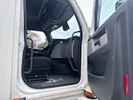 Used 2020 Freightliner Cascadia Detroit DD15AT Semi Truck with Sleeper Cab for sale #373512 - photo 13