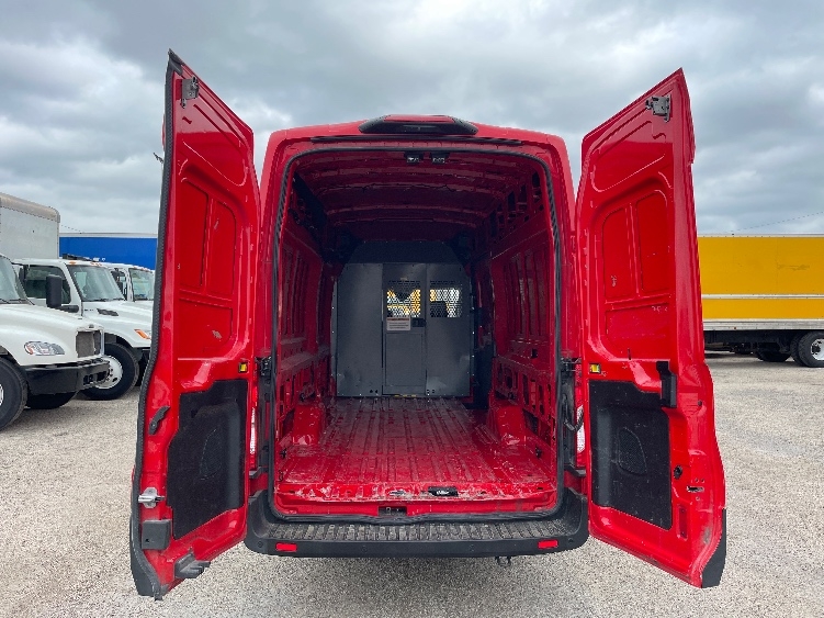 Used 2020 Ford Transit 350 - photo 10