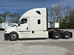 Used 2021 Freightliner Cascadia Detroit DD15AT Semi Truck with Sleeper Cab for sale #374364 - photo 4