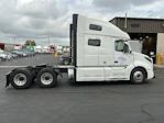 Used 2021 Volvo VNL Volvo D13 Semi Truck for sale #374786 - photo 8