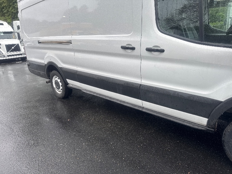 Used 2020 Ford Transit 250 - photo 16