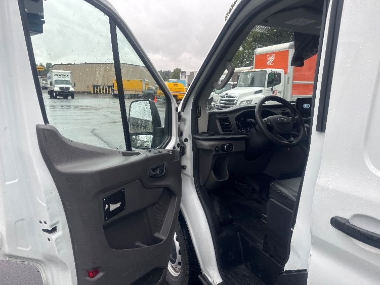 Used 2020 Ford Transit 250 - photo 18