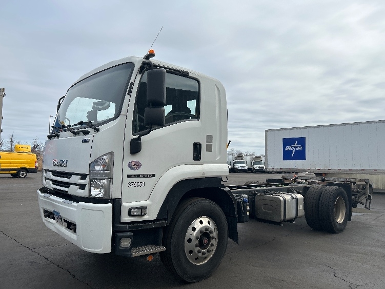 Used 2020 Isuzu FTR - photo 5