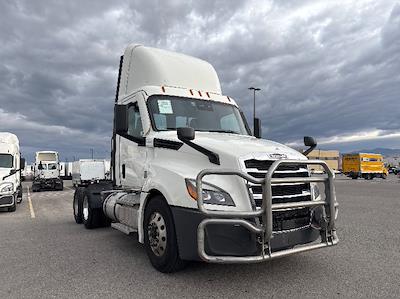 Used 2021 Freightliner Cascadia Detroit DD15AT Semi Truck for sale #376128 - photo 1