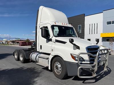 Used 2021 Freightliner Cascadia Detroit DD15AT Semi Truck for sale #376129 - photo 1