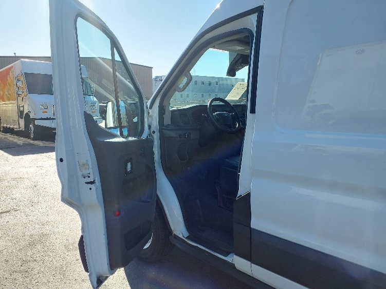 Used 2020 Ford Transit 250 - photo 17
