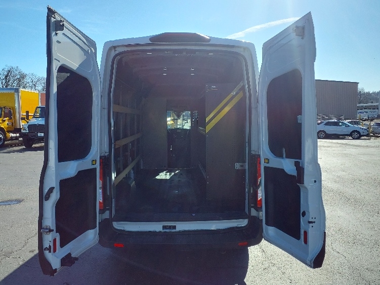Used 2020 Ford Transit 250 - photo 10