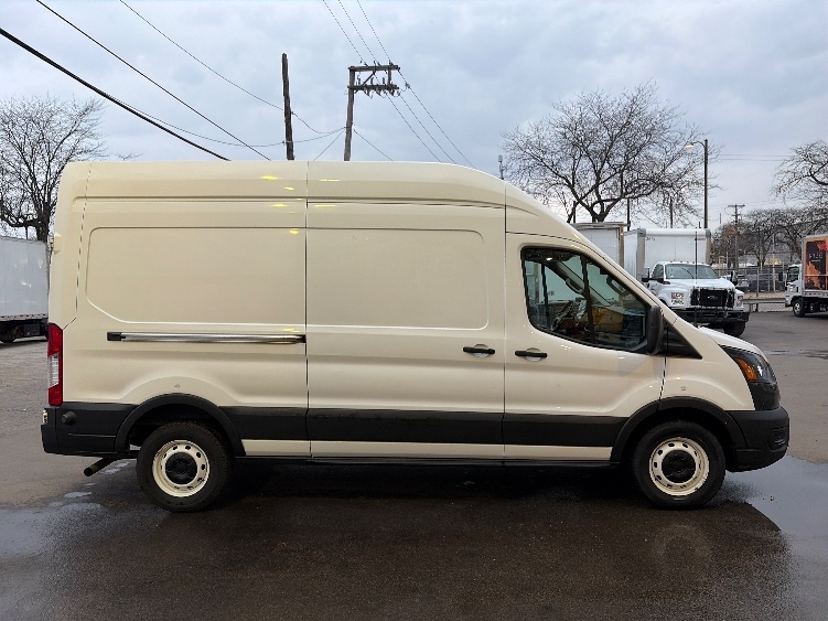 Used 2020 Ford Transit 250 - photo 16