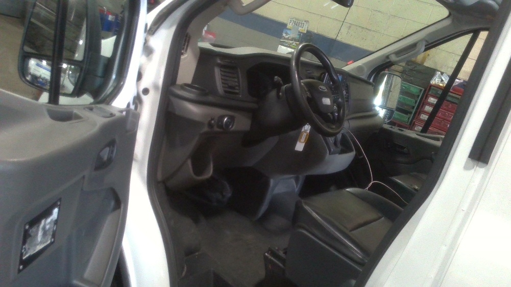 Used 2020 Ford Transit 250 - photo 18