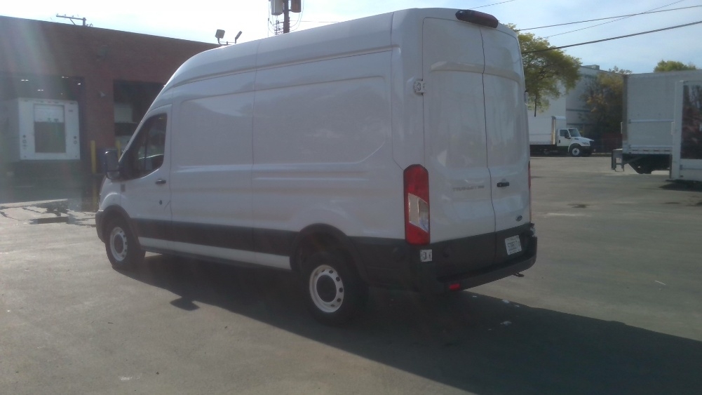 Used 2020 Ford Transit 250 - photo 8