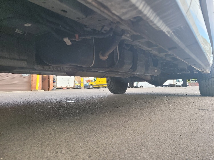 Used 2020 Ford Transit 250 - photo 7