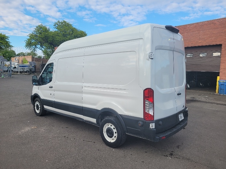 Used 2020 Ford Transit 250 - photo 8