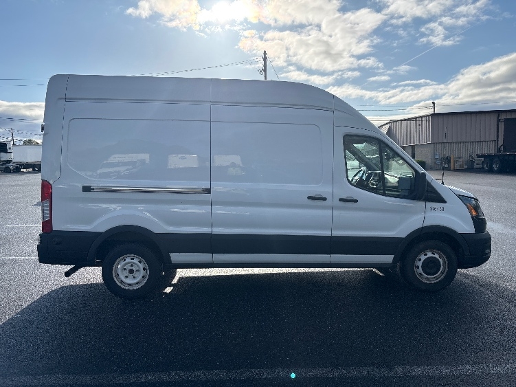 Used 2020 Ford Transit 250 - photo 13
