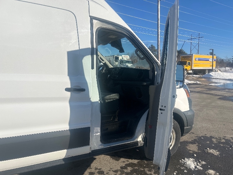Used 2020 Ford Transit 250 - photo 22