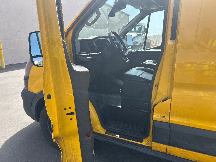Used 2020 Ford Transit 250 - photo 18