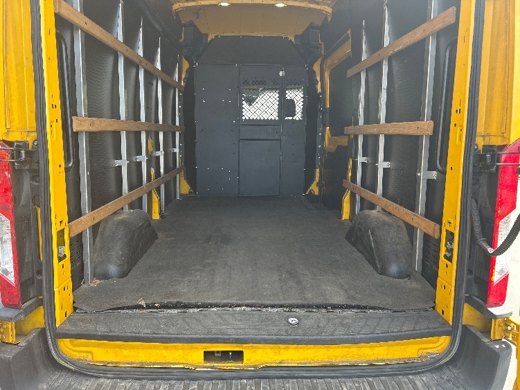 Used 2020 Ford Transit 250 - photo 11