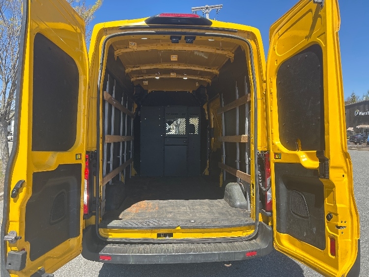 Used 2020 Ford Transit 250 - photo 9