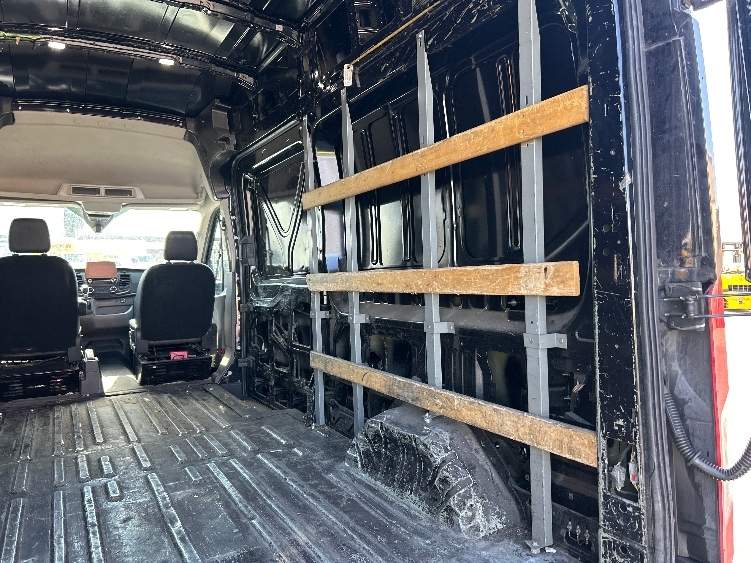Used 2020 Ford Transit 250 - photo 13