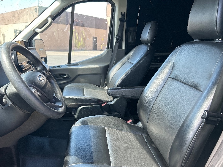 Used 2020 Ford Transit 250 - photo 20