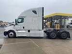 Used 2021 Freightliner Cascadia Detroit DD15AT Semi Truck with Sleeper Cab for sale #378526 - photo 4